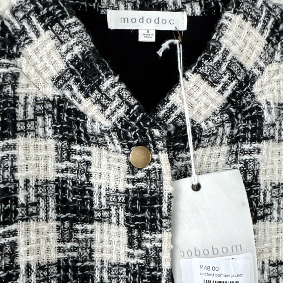 Mododoc Cinched Oversized Bomber Jacket Cream and Black Plaid Size Small - Picture 3 of 5